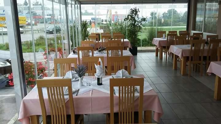 Motel Restoran Gurman Banja Luka Exterior photo